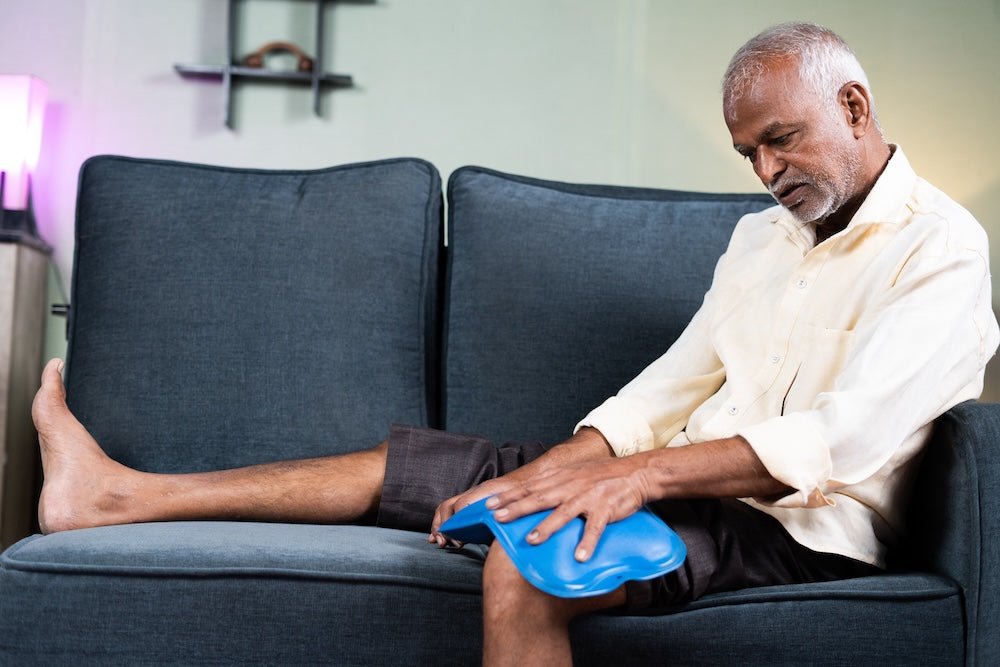 Key Strategies on How to Help Knee Pain at Home - Motive Health