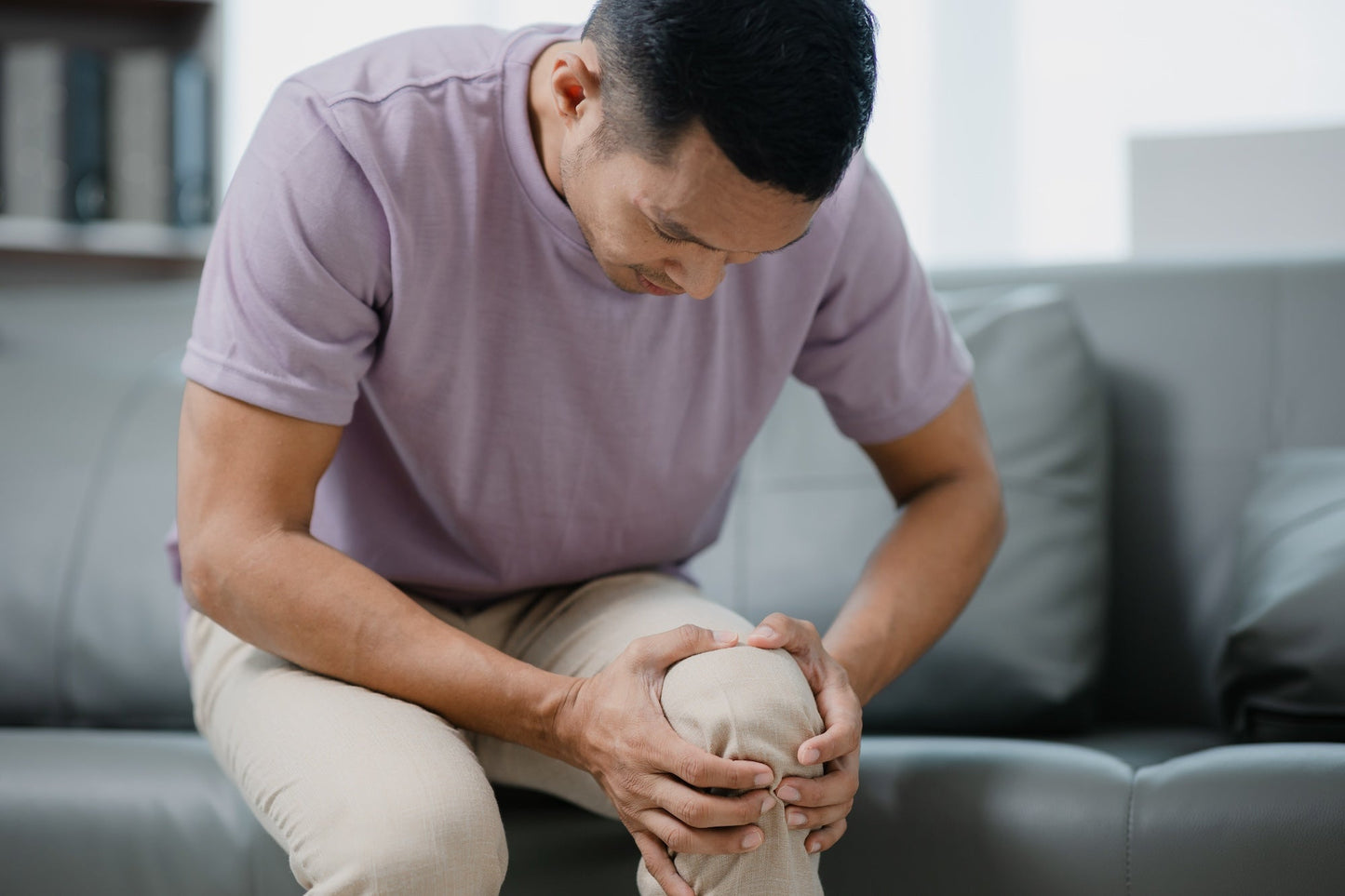 Managing Arthritis in Knees: A Home Care Guide - Motive Health